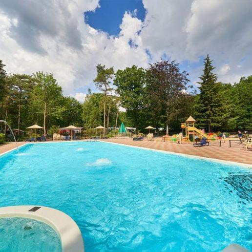 Chalet Wanama. Gelegen Op Het Vakantiepark Het Lierderholt Op De Veluwe. Villa Beekbergen Dış mekan fotoğraf